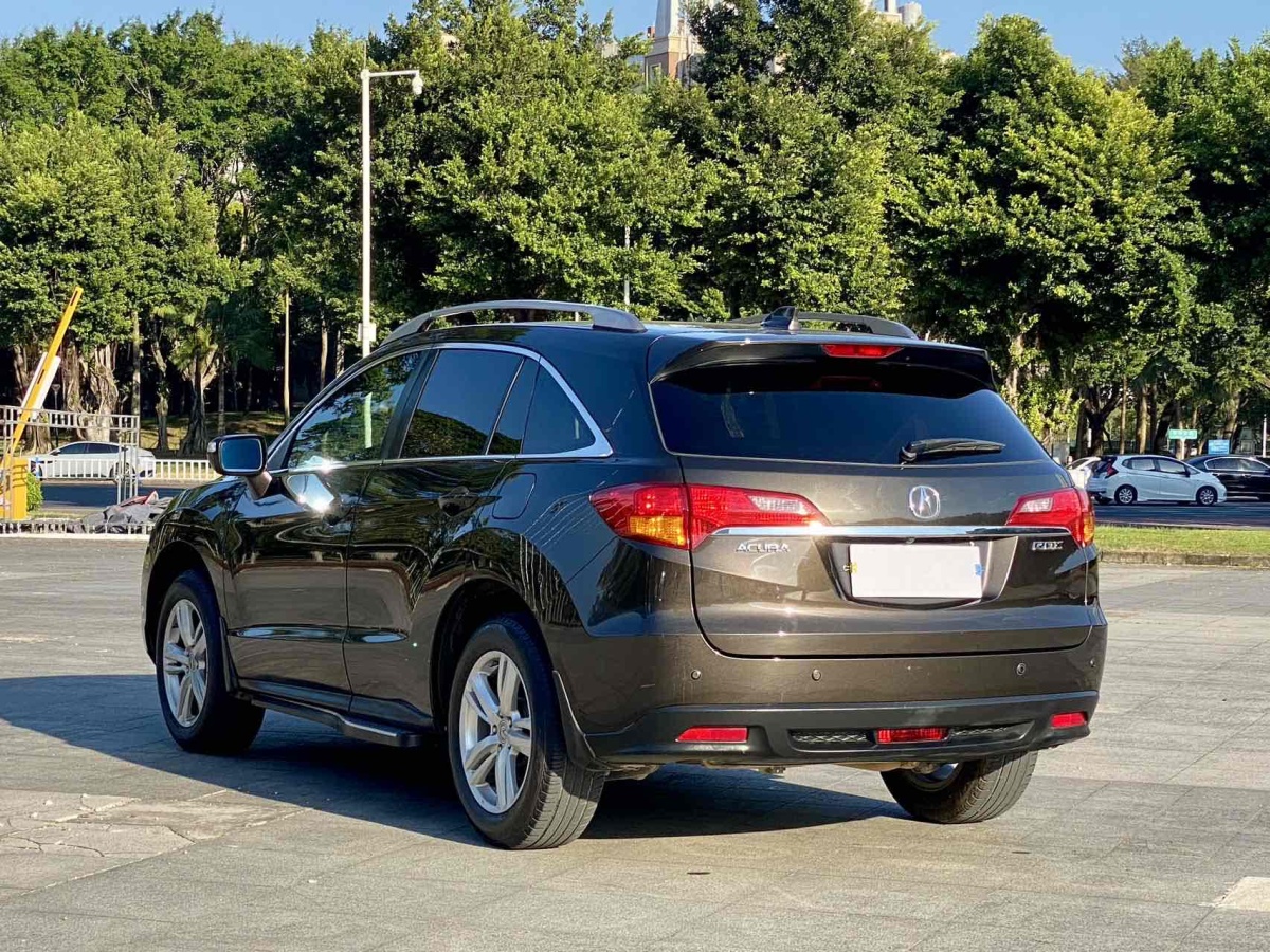 謳歌 RDX  2013款 3.0L 兩驅(qū)精英版圖片