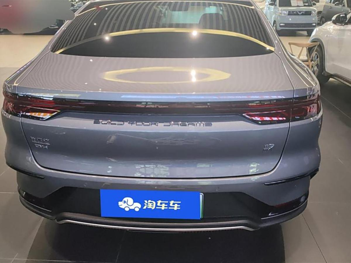 比亞迪 漢  2022款 DM-i 121KM 領(lǐng)航型圖片