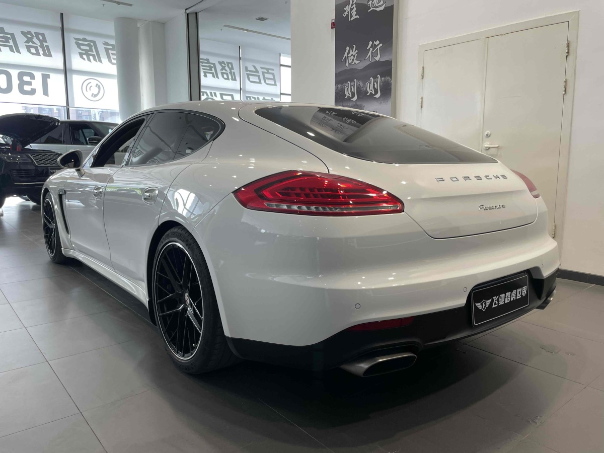 保時(shí)捷 Panamera  2014款 Panamera 3.0T圖片