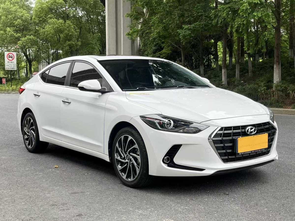 現(xiàn)代 領(lǐng)動  2019款 1.5L CVT智炫?精英型圖片