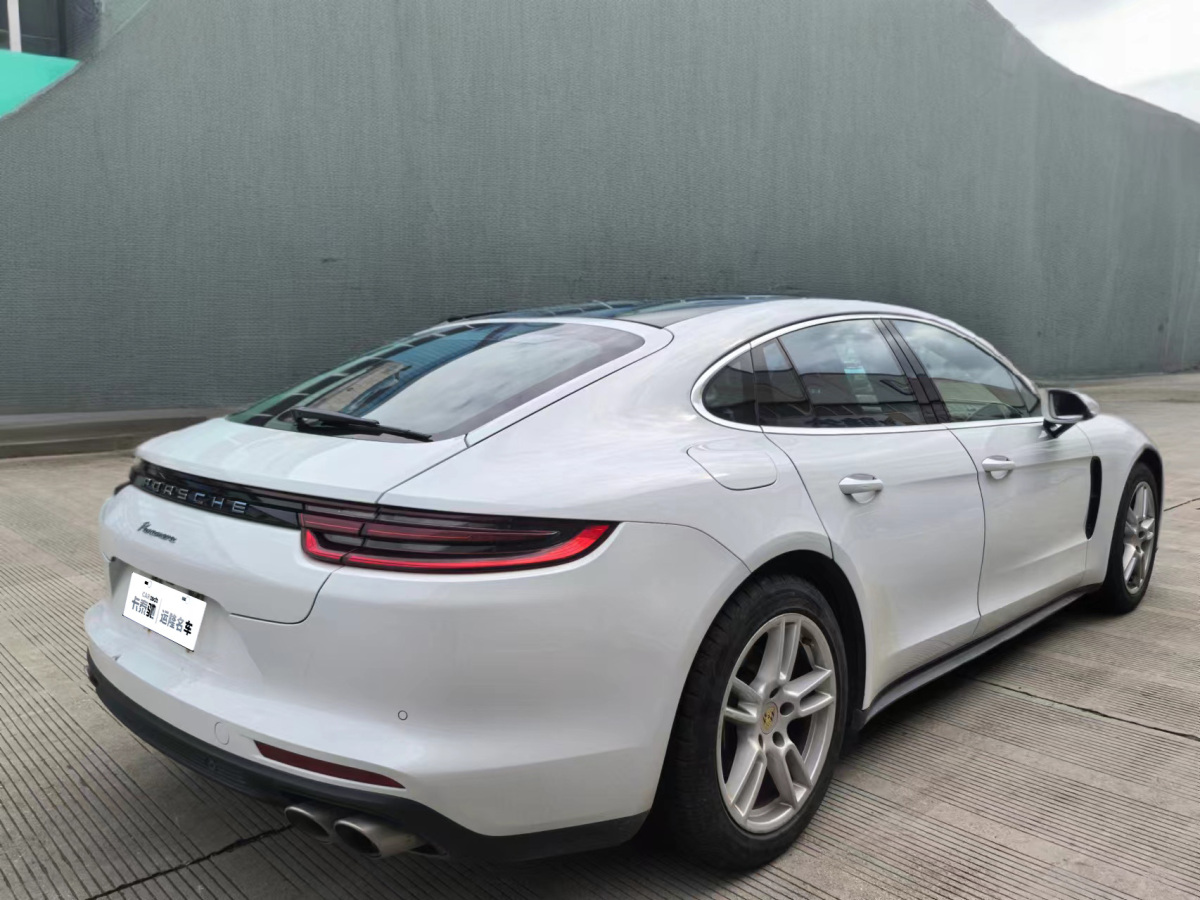 2018年3月保時捷 Panamera  2014款 Panamera 3.0T