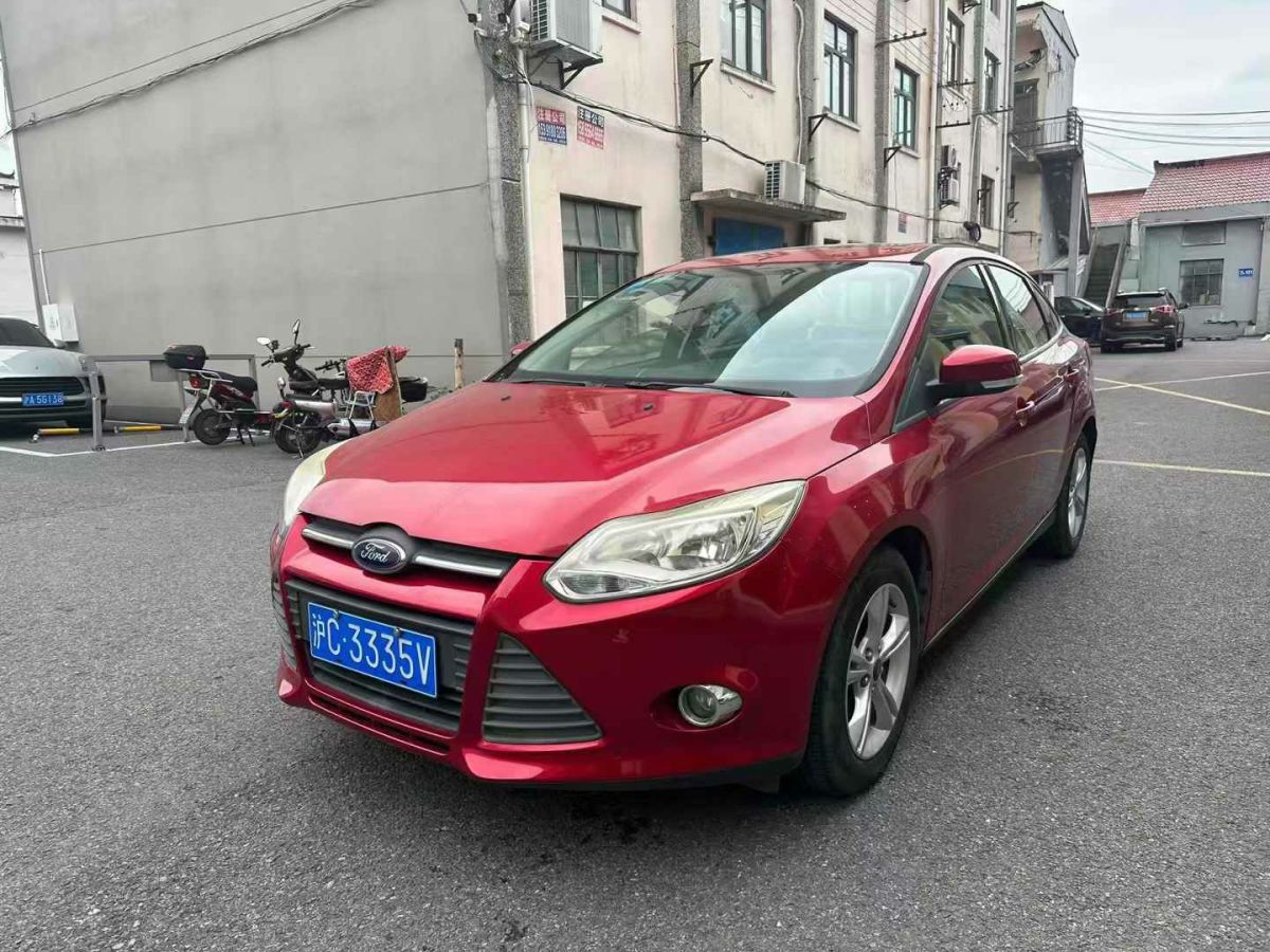 福特 ?？怂? 2015款 三廂 EcoBoost 180 自動(dòng)精英型圖片