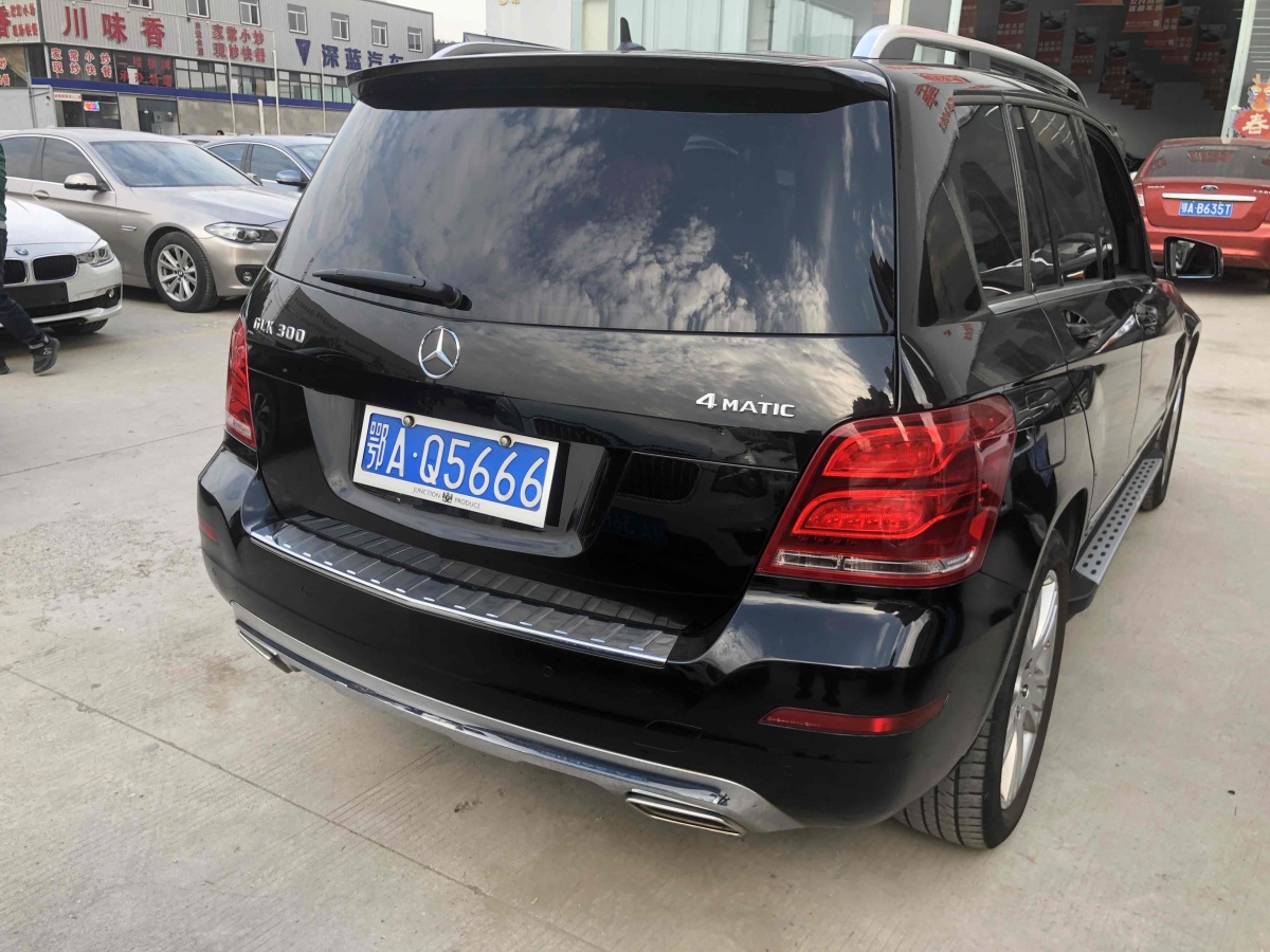 奔馳 奔馳GLK級  2013款 GLK 300 4MATIC 時尚型圖片