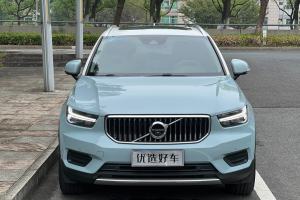 XC40 沃尔沃 T4 四驱破晓冰雪白