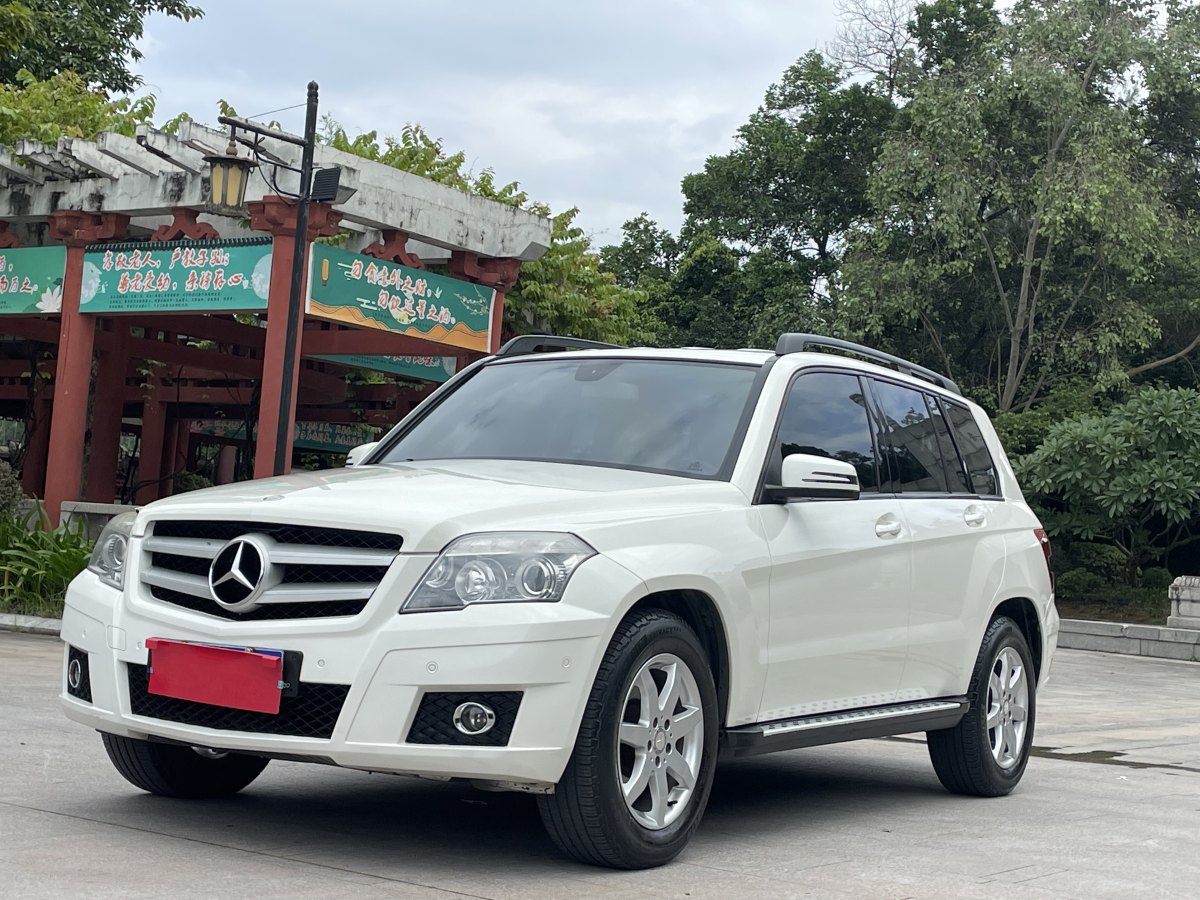 奔馳 奔馳GLK級(jí)  2011款 GLK 300 4MATIC 動(dòng)感型圖片