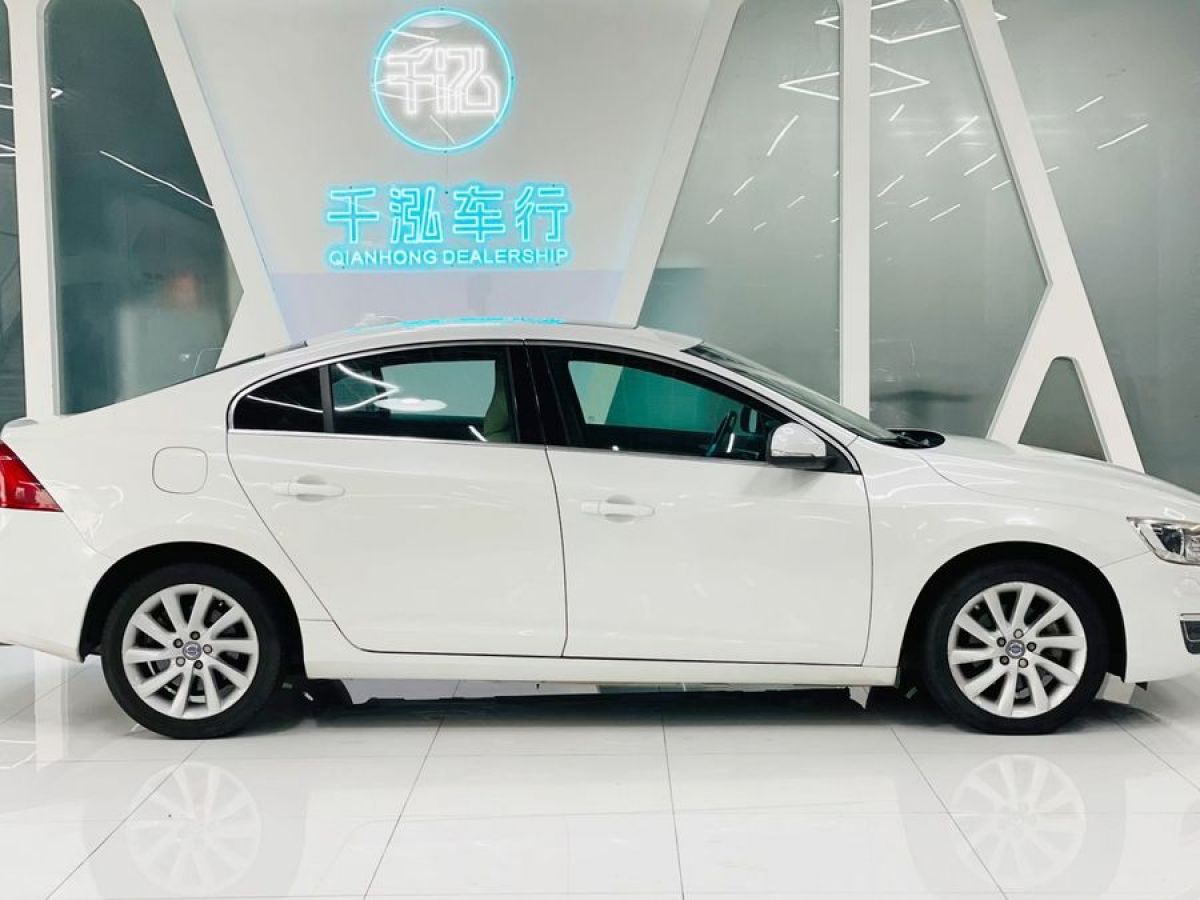 沃爾沃 S60  2016款 L 2.0T T4 智遠(yuǎn)版圖片