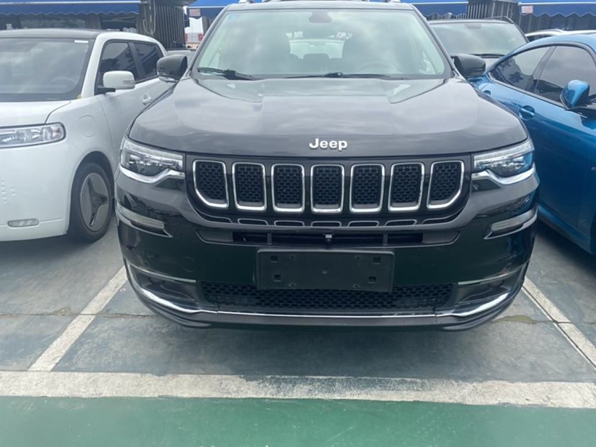 Jeep 大指揮官  2018款 2.0T 四驅(qū)尊享導(dǎo)航版 國VI圖片