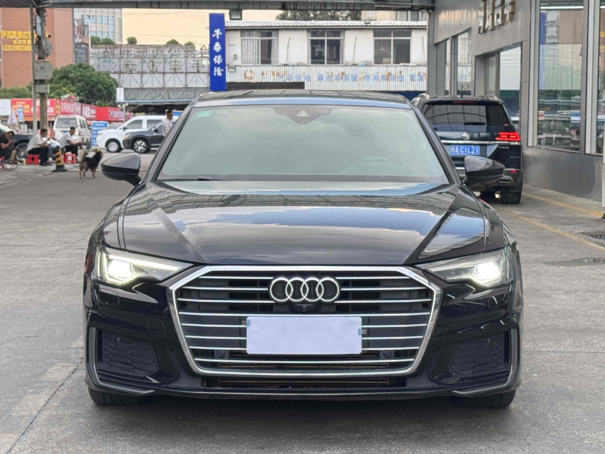 2022年1月奧迪 奧迪A6L  2022款 45 TFSI 臻選動(dòng)感型