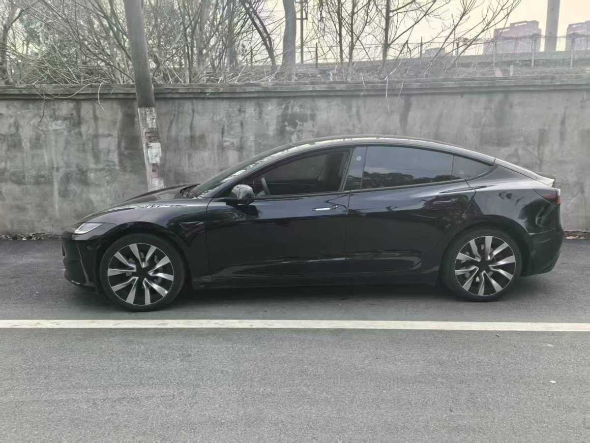 特斯拉 Model 3  2023款 煥新版 后輪驅(qū)動(dòng)圖片