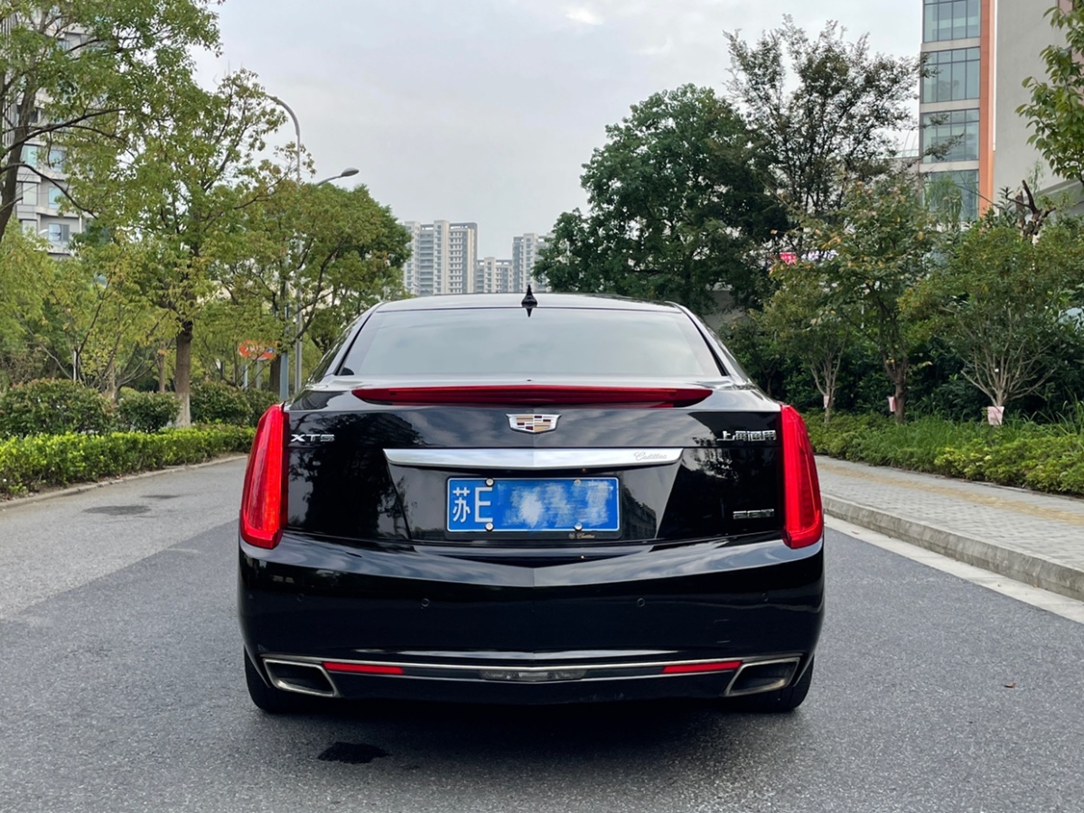 凯迪拉克 XTS  2014款 28T 豪华型图片