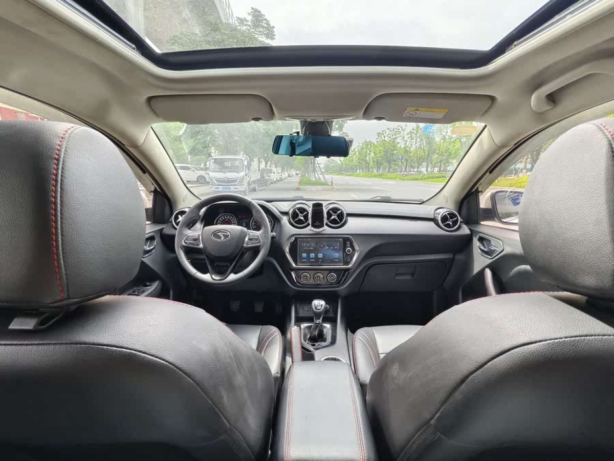 東南 DX3  2018款 1.5L 手動(dòng)尊貴型圖片