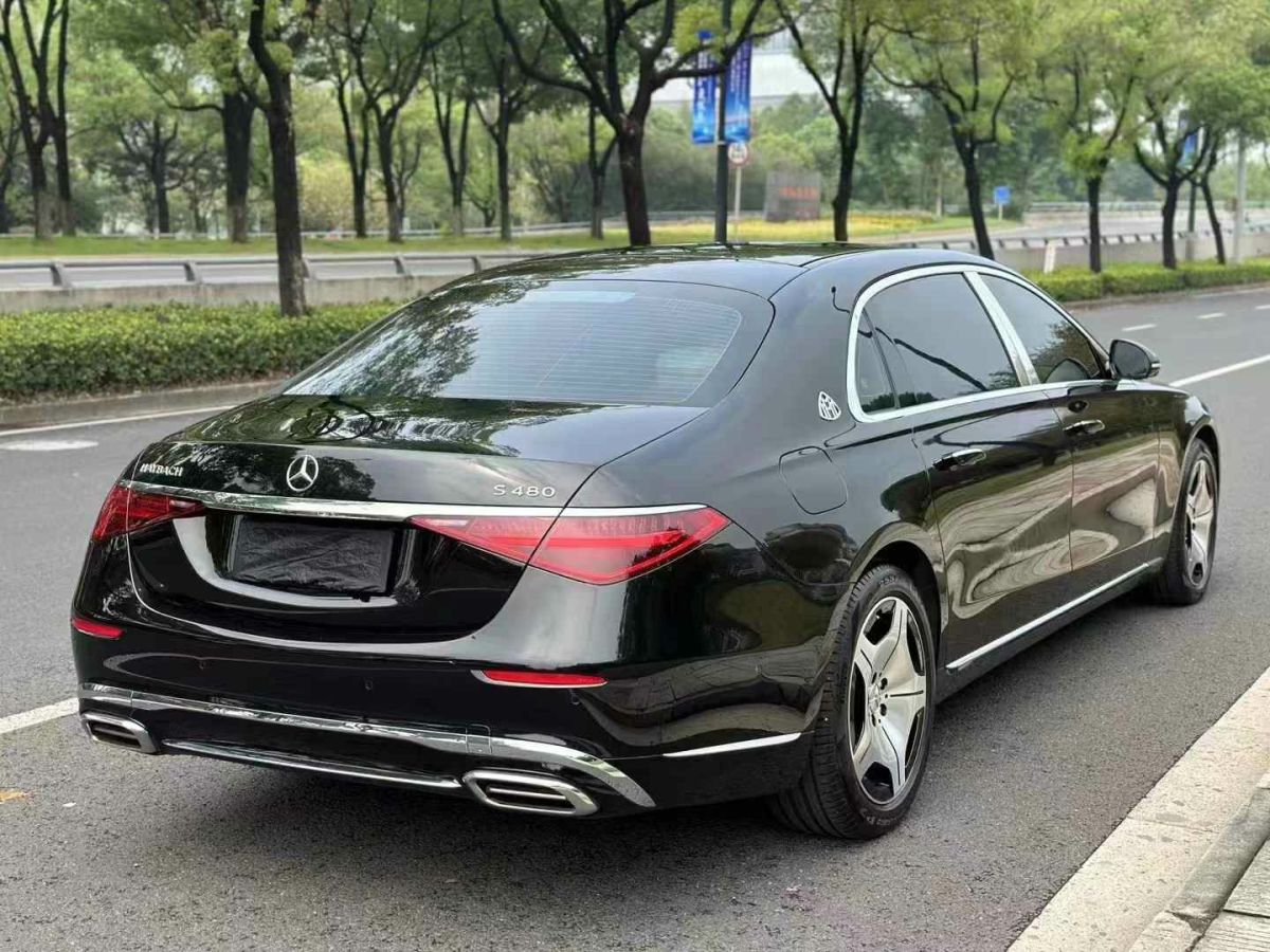 2023年10月金冠 金冠奔馳V-Class  2023款 2.0T 巴赫