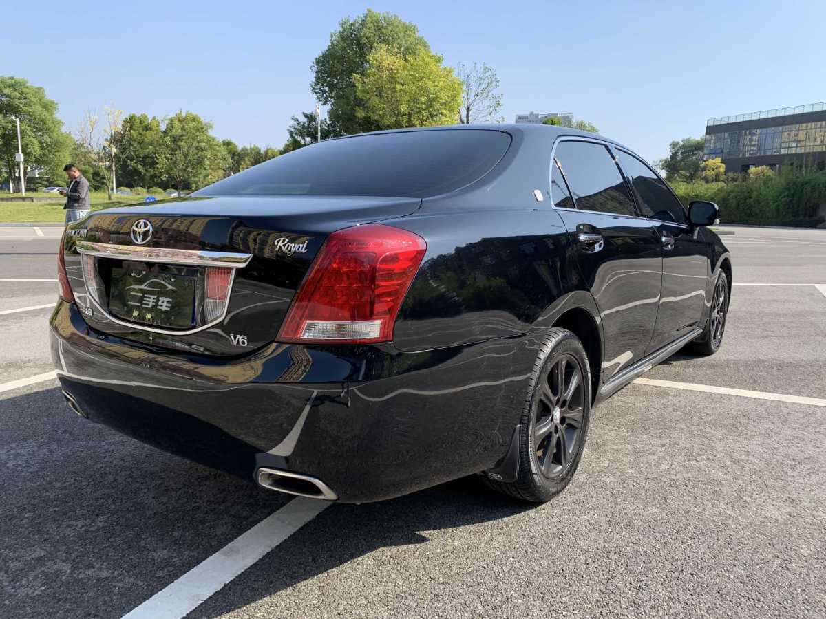 豐田 皇冠  2010款 3.0L Royal Saloon圖片