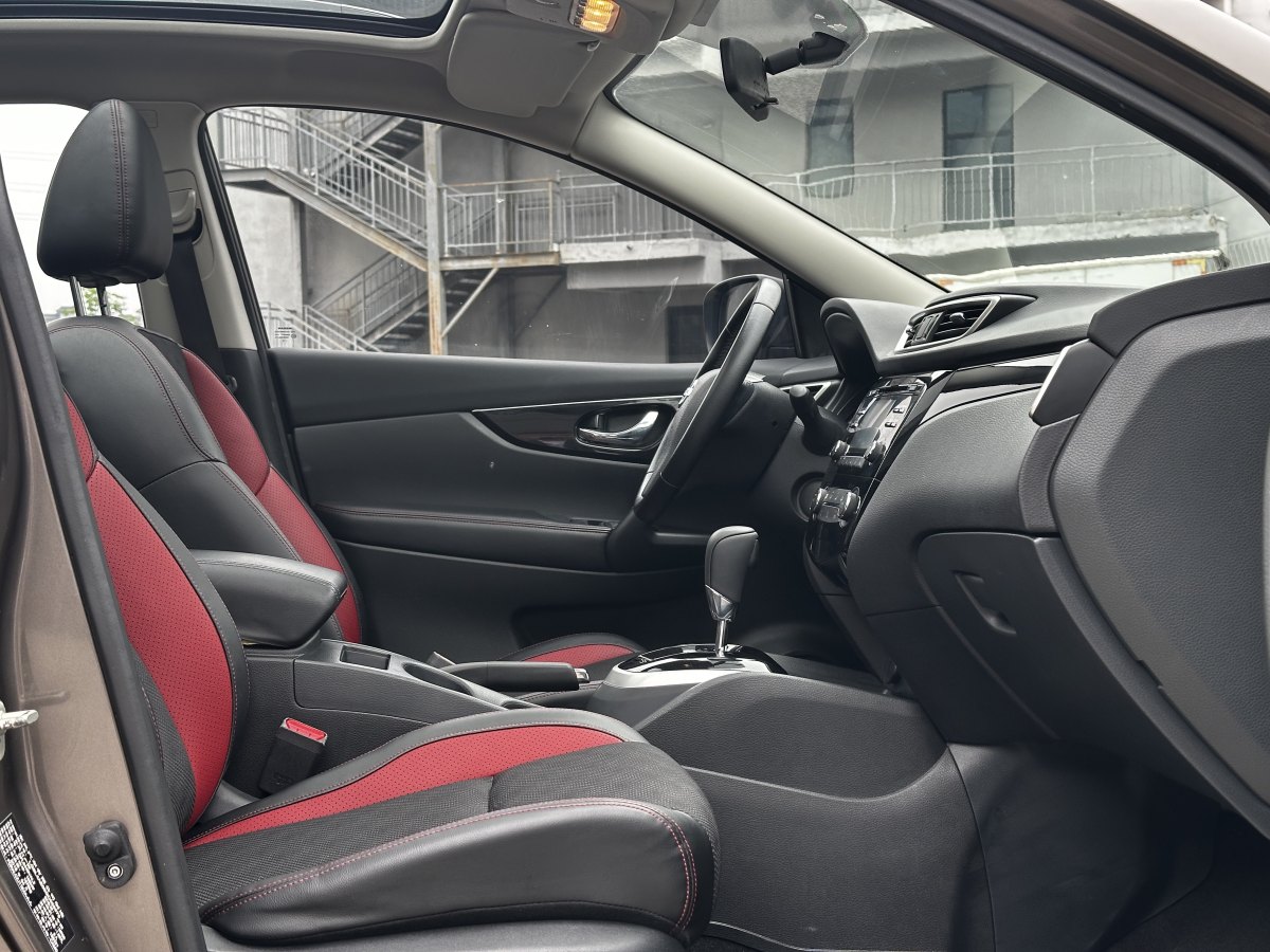 日產(chǎn) 逍客  2016款 2.0L CVT豪華版圖片