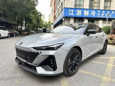 2023年9月 长安 长安UNI-V 1.5T 尊贵型图片