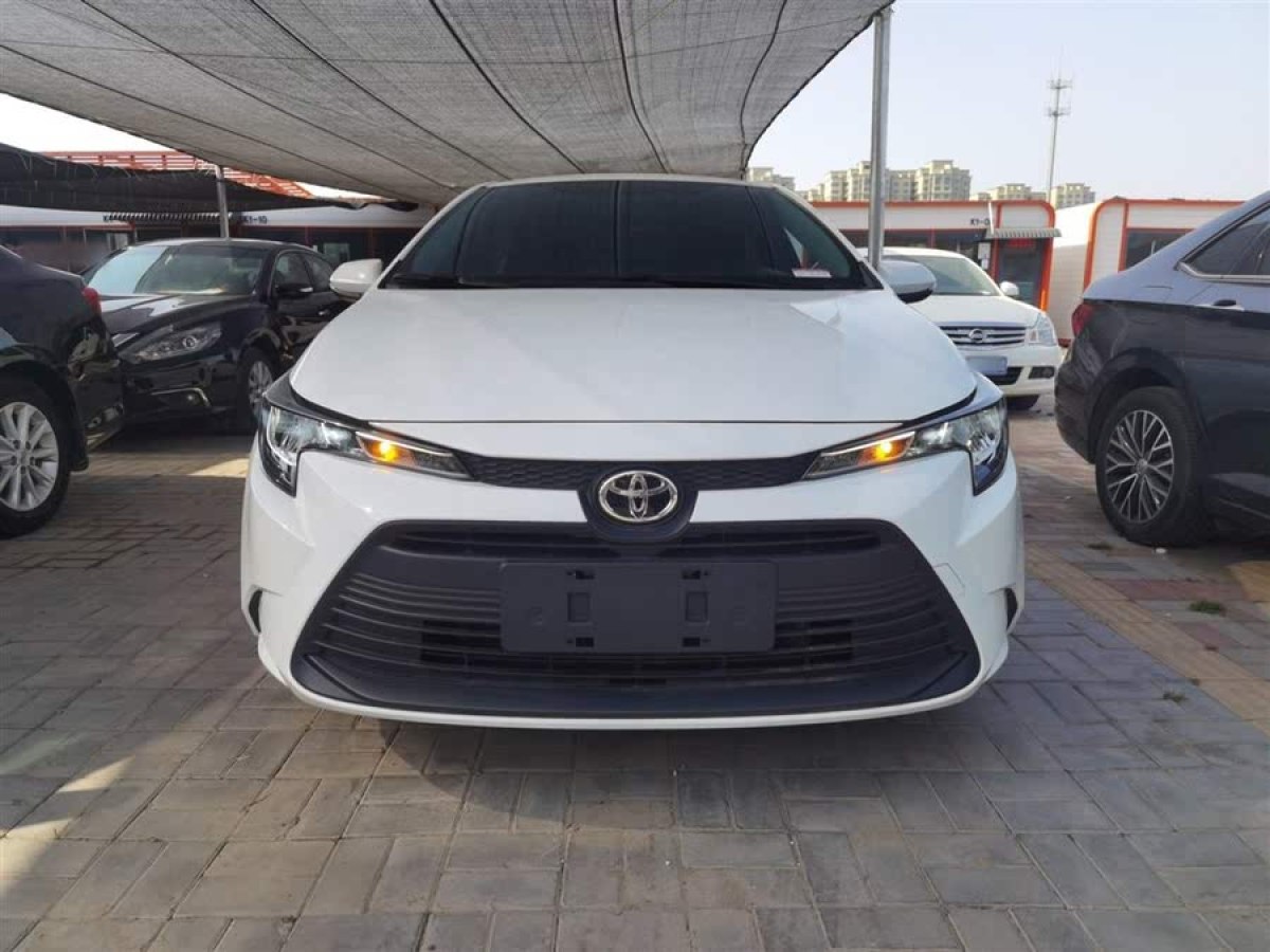 豐田 雷凌  2023款 TNGA 1.5L CVT進(jìn)取版圖片