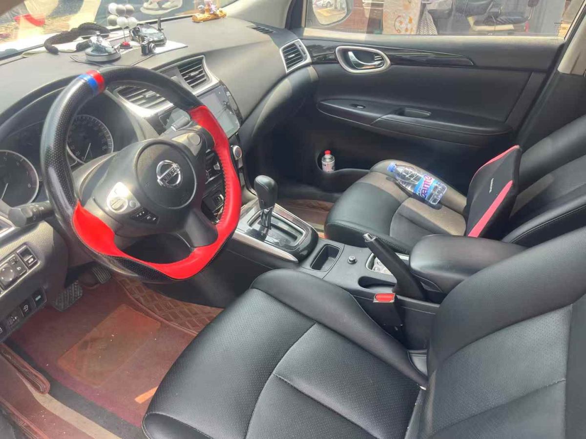 日產(chǎn) 軒逸  2021款 1.6L XL CVT暗夜版圖片