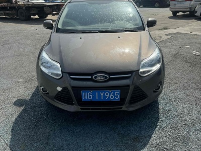 2012年10月 福特 ?？怂?三廂 1.6L 手動舒適型圖片