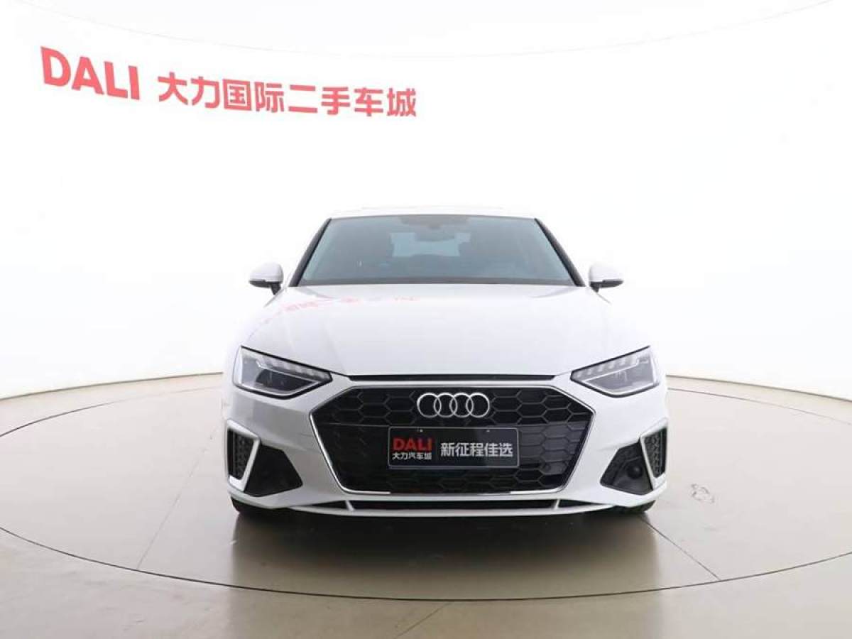 奧迪 奧迪A4L  2022款 40 TFSI 時尚動感型圖片