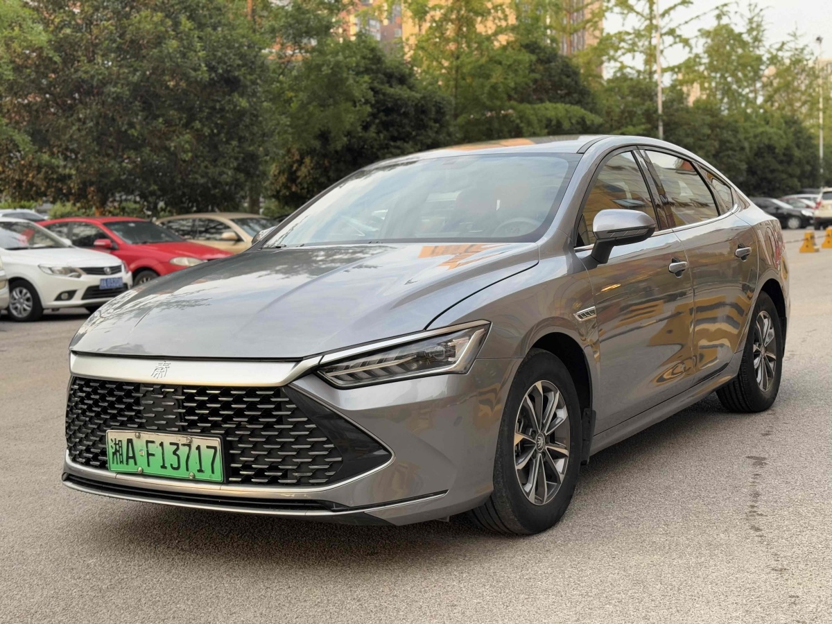 比亞迪 秦PLUS  2021款 DM-i 55KM 尊貴型圖片