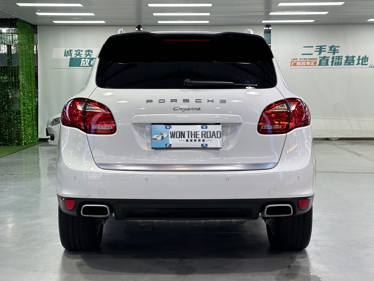 保時捷 Cayenne  2014款 Cayenne Platinum Edition 3.0T圖片