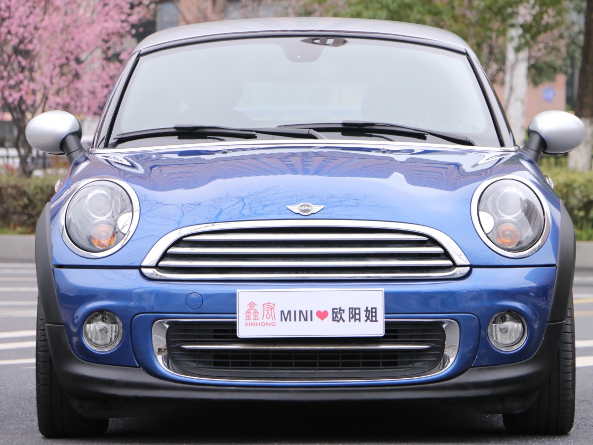 2012年3月MINI COUPE  2012款 1.6L COOPER