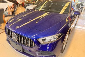 奔馳A級(jí) 奔馳 改款 A 200 L 運(yùn)動(dòng)轎車動(dòng)感型