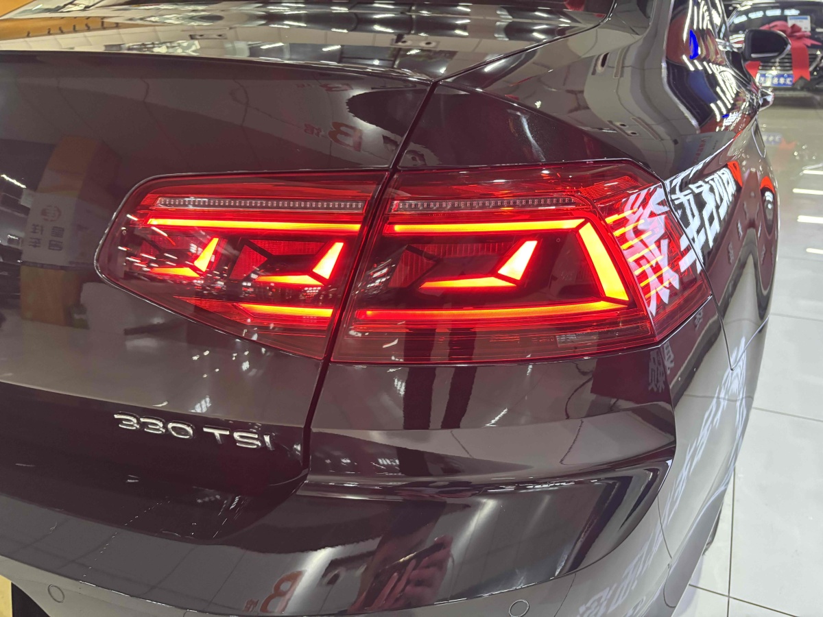 大眾 邁騰  2019款  330TSI DSG 領(lǐng)先型 國(guó)VI圖片