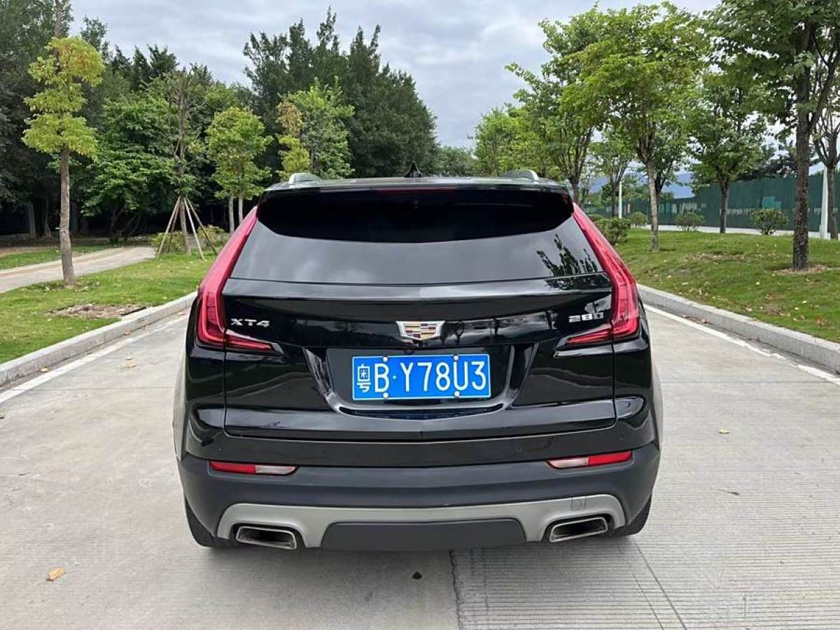 凱迪拉克 XT4  2020款 改款 28T 兩驅(qū)領(lǐng)先型圖片