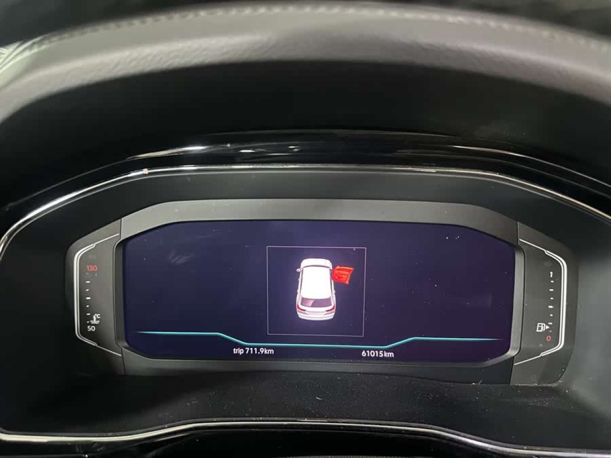 大眾 途昂  2023款 改款 380TSI 四驅(qū)尊崇豪華版圖片