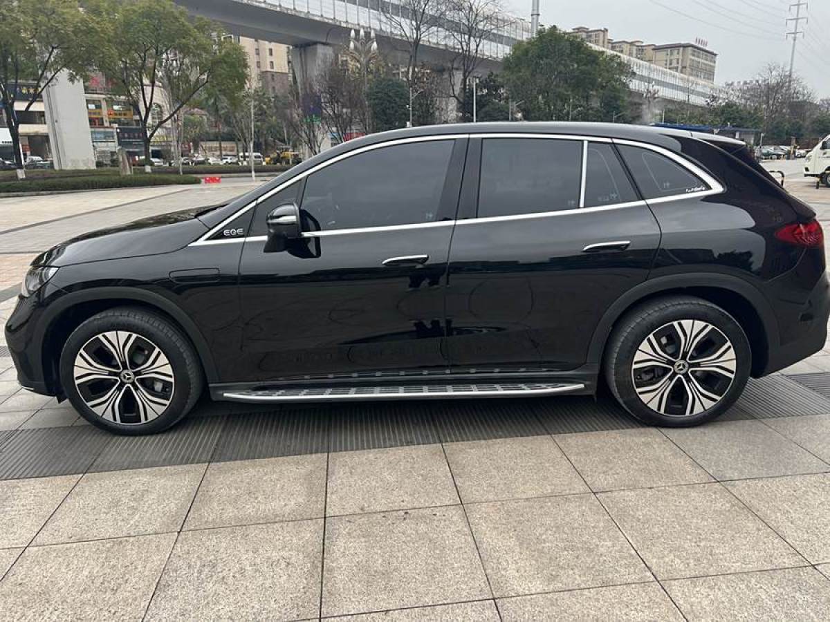 奔馳 奔馳EQE SUV  2024款 500 4MATIC 豪華版圖片