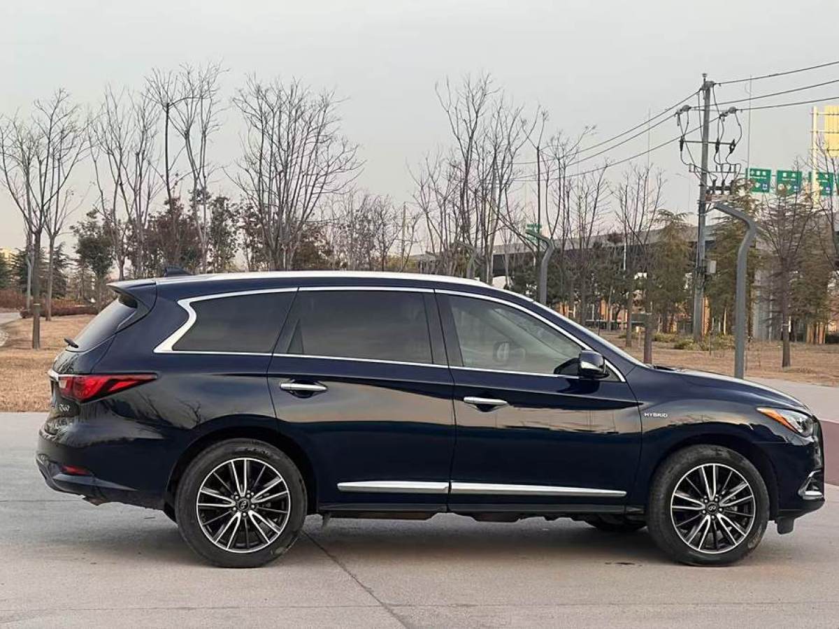 英菲尼迪 QX60  2020款 2.5 S/C Hybrid 兩驅(qū)卓越版 國VI圖片