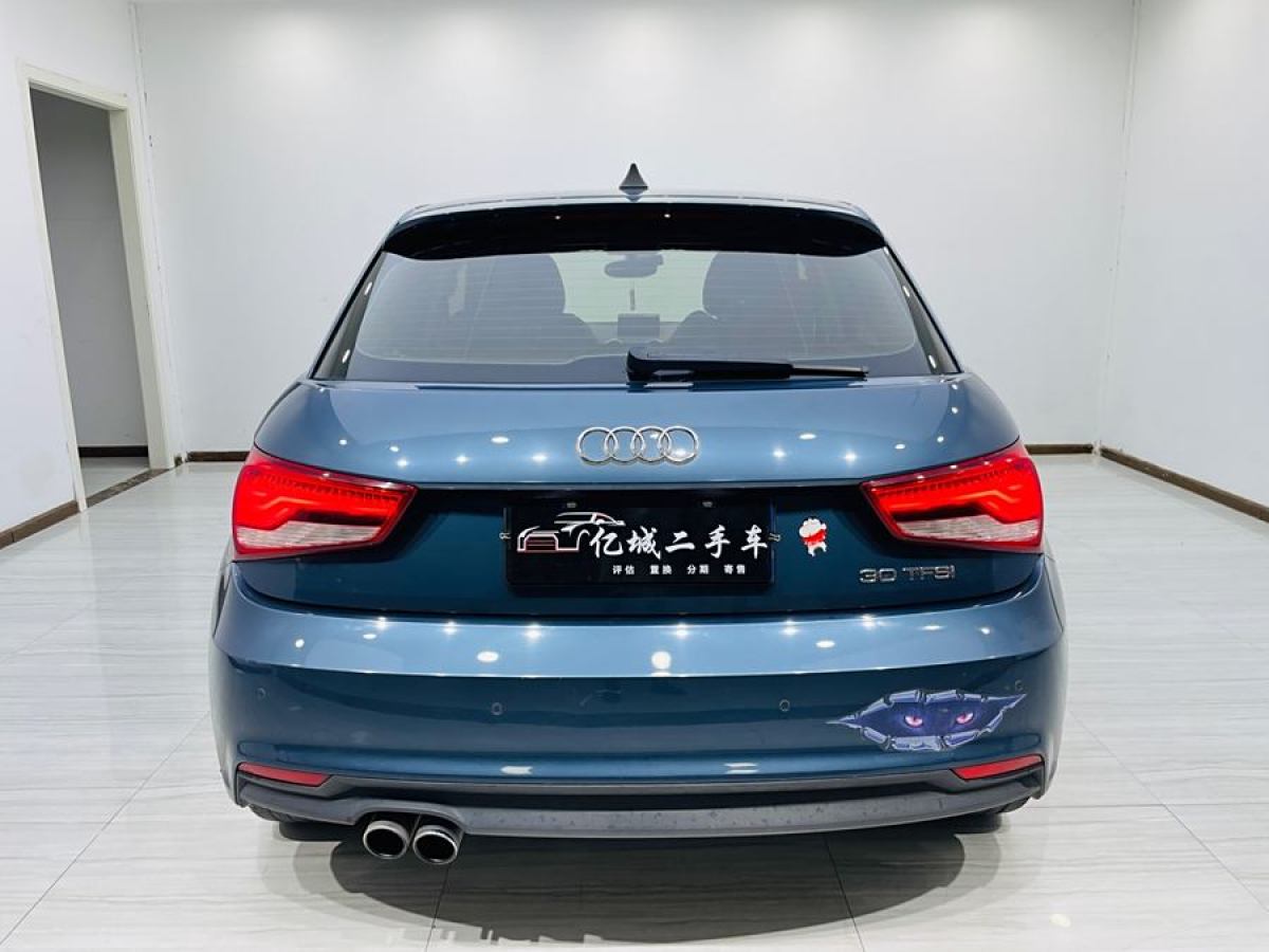 奥迪 奥迪A1  2016款 30 TFSI Sportback Design风尚版图片