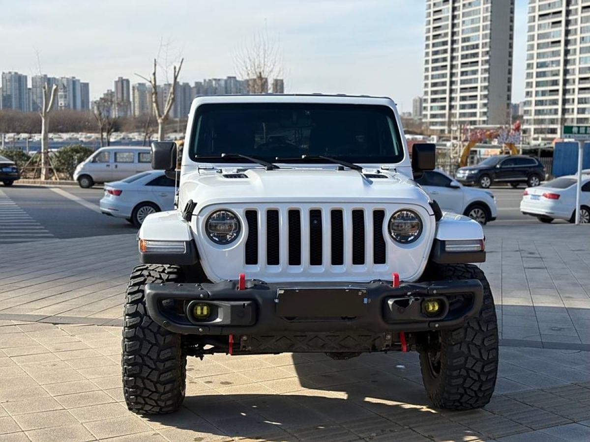 Jeep 牧馬人  2019款 2.0T Sahara 四門版 國VI圖片