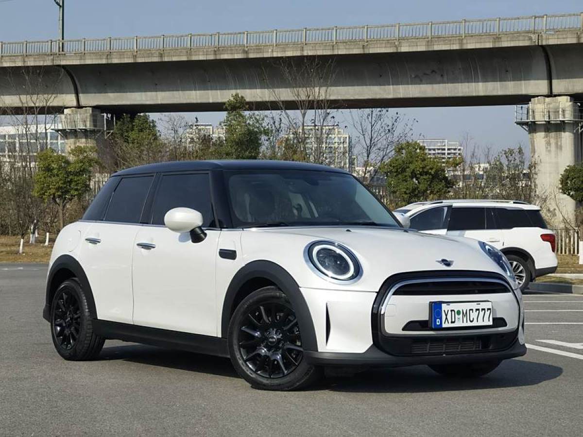 MINI MINI  2023款 1.5T ONE 五門版圖片