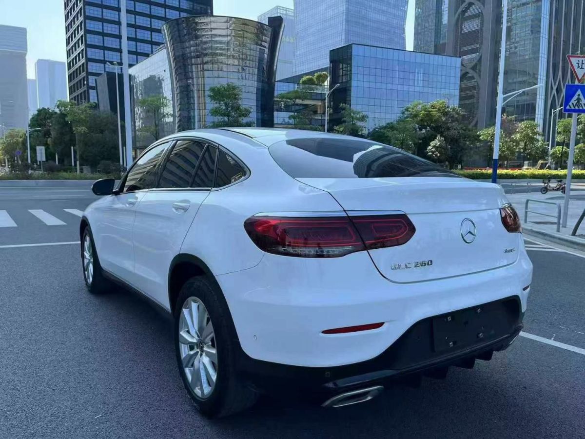 奔馳 奔馳GLC轎跑 AMG  2020款 AMG GLC 43 4MATIC 轎跑SUV圖片