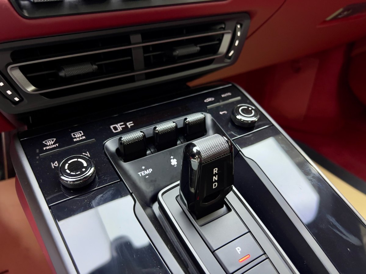 保時(shí)捷 911  2023款 Carrera 3.0T圖片