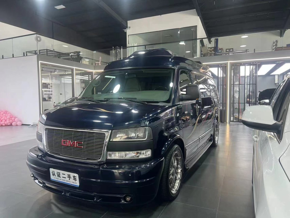 GMC SAVANA  2013款 5.3L 四驅(qū)總裁級(jí)圖片