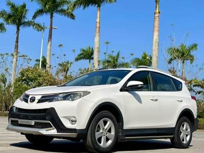 2014年10月 豐田 RAV4榮放 2.0L CVT兩驅(qū)都市版圖片