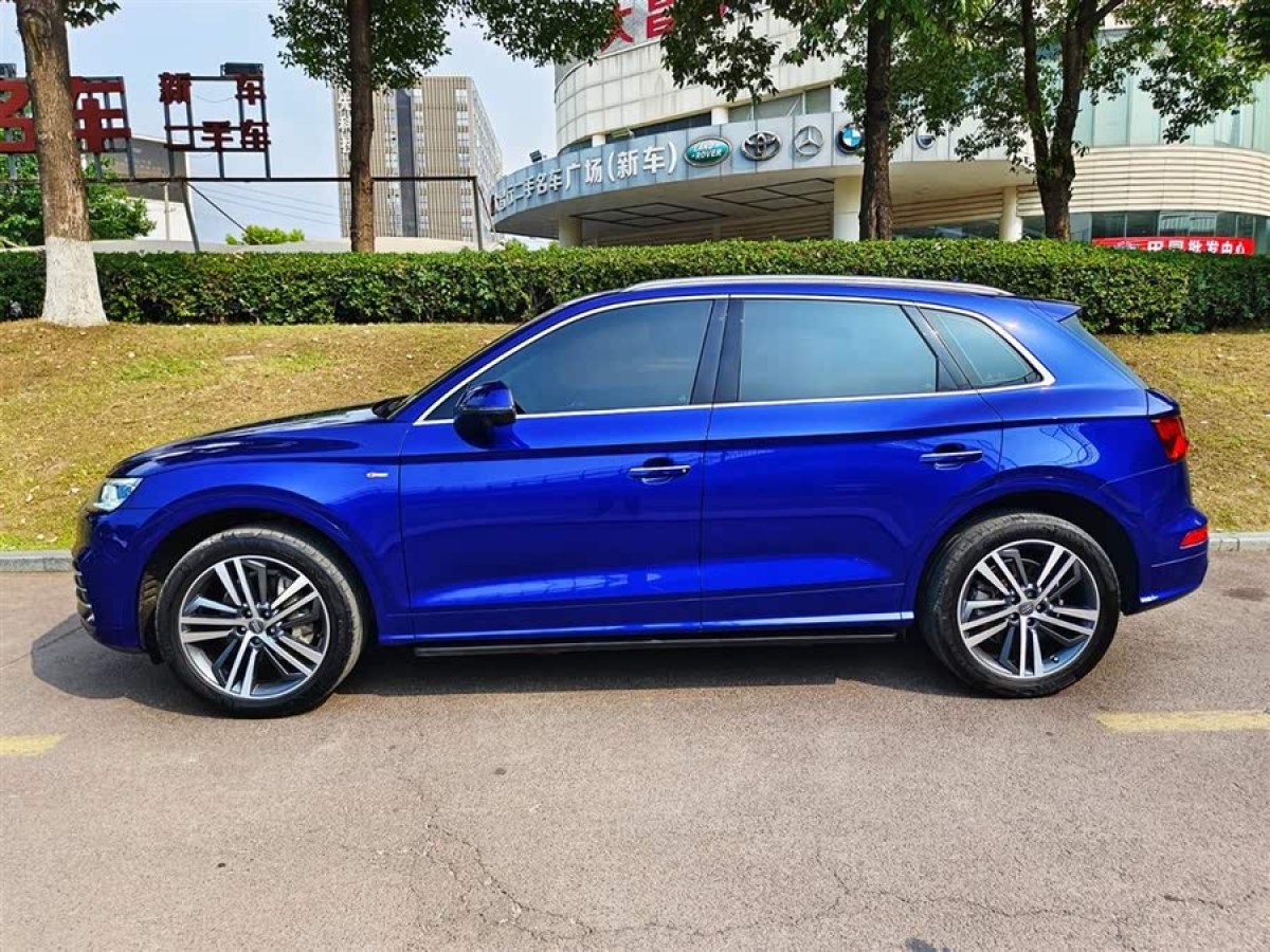 奧迪 奧迪Q5L  2018款 45 TFSI 尊享豪華運動型 國VI圖片