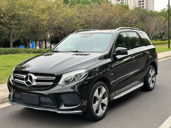 奔驰 奔驰GLE  2019款 GLE 320 4MATIC 豪华型臻藏版