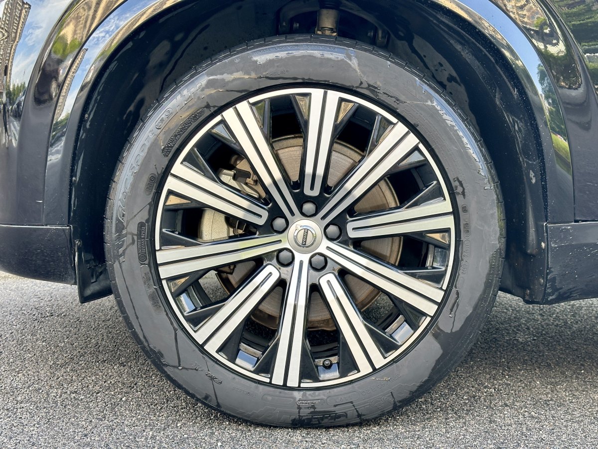 2020年9月沃爾沃 XC90  2021款 B5 智行豪華版 5座