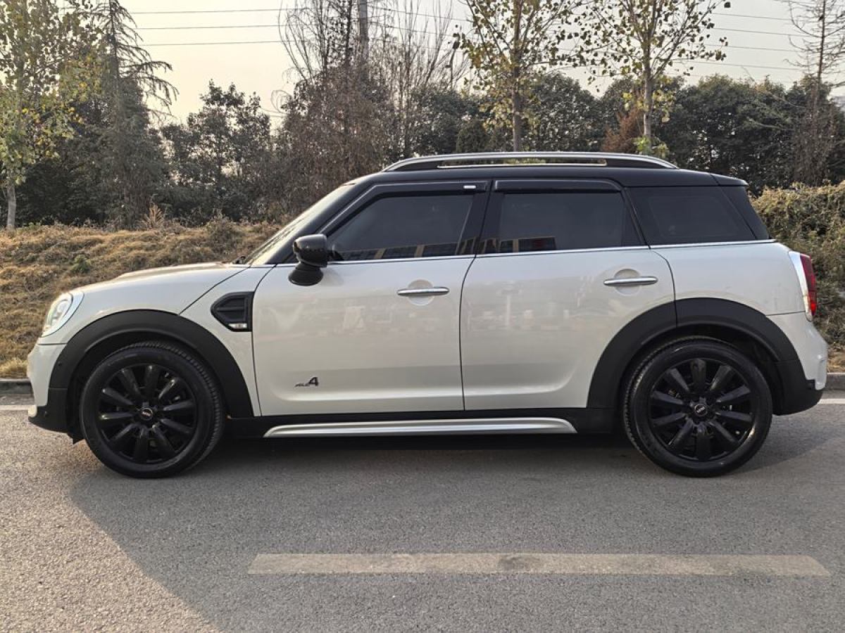 MINI COUNTRYMAN  2020款 1.5T COOPER ALL4 極地版圖片