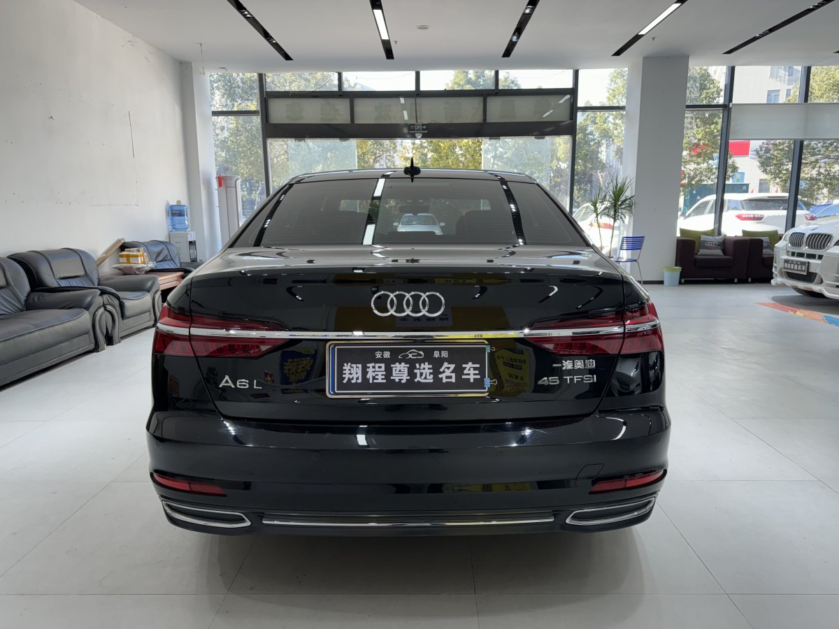 奧迪 奧迪A6L  2022款 45 TFSI 臻選致雅型圖片