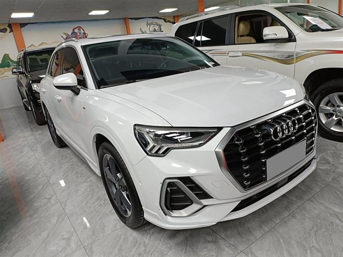 奧迪 奧迪Q3  2020款 35 TFSI 時(shí)尚動感型圖片