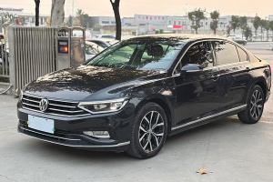 邁騰 大眾  330TSI DSG 領(lǐng)先型 國(guó)VI