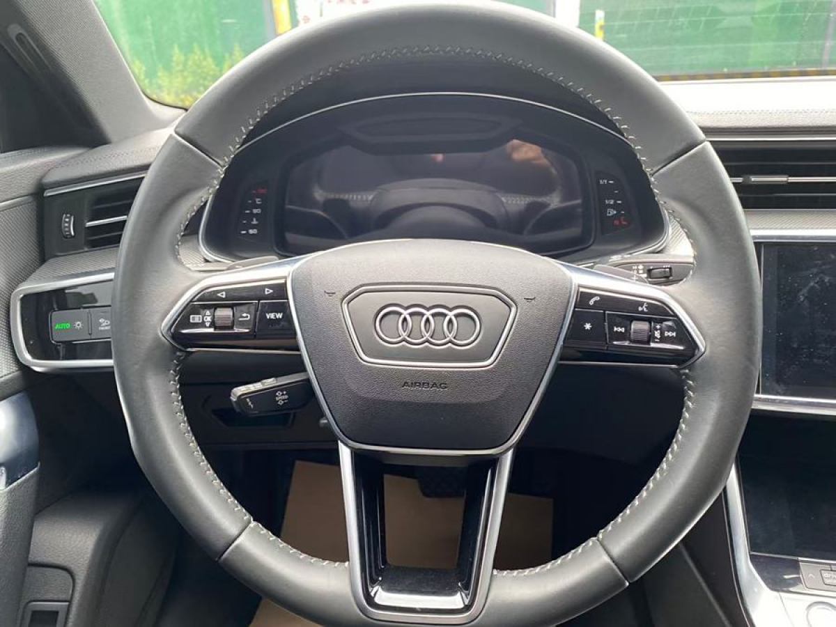 奧迪 奧迪A6L  2019款 45 TFSI quattro 臻選動(dòng)感型圖片