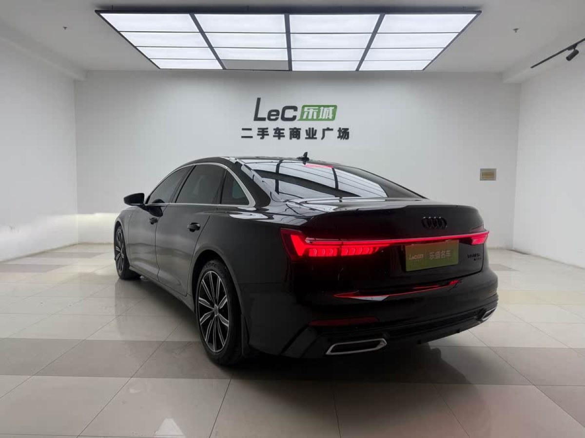 奧迪 奧迪A6L  2021款 45 TFSI 臻選動(dòng)感型圖片