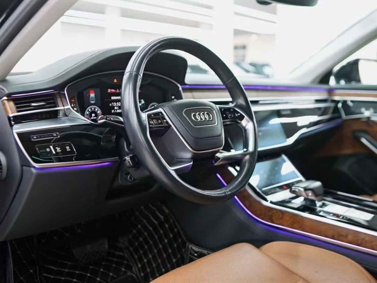 奧迪 奧迪S8  2020款 S8L 4.0TFSI quattro圖片