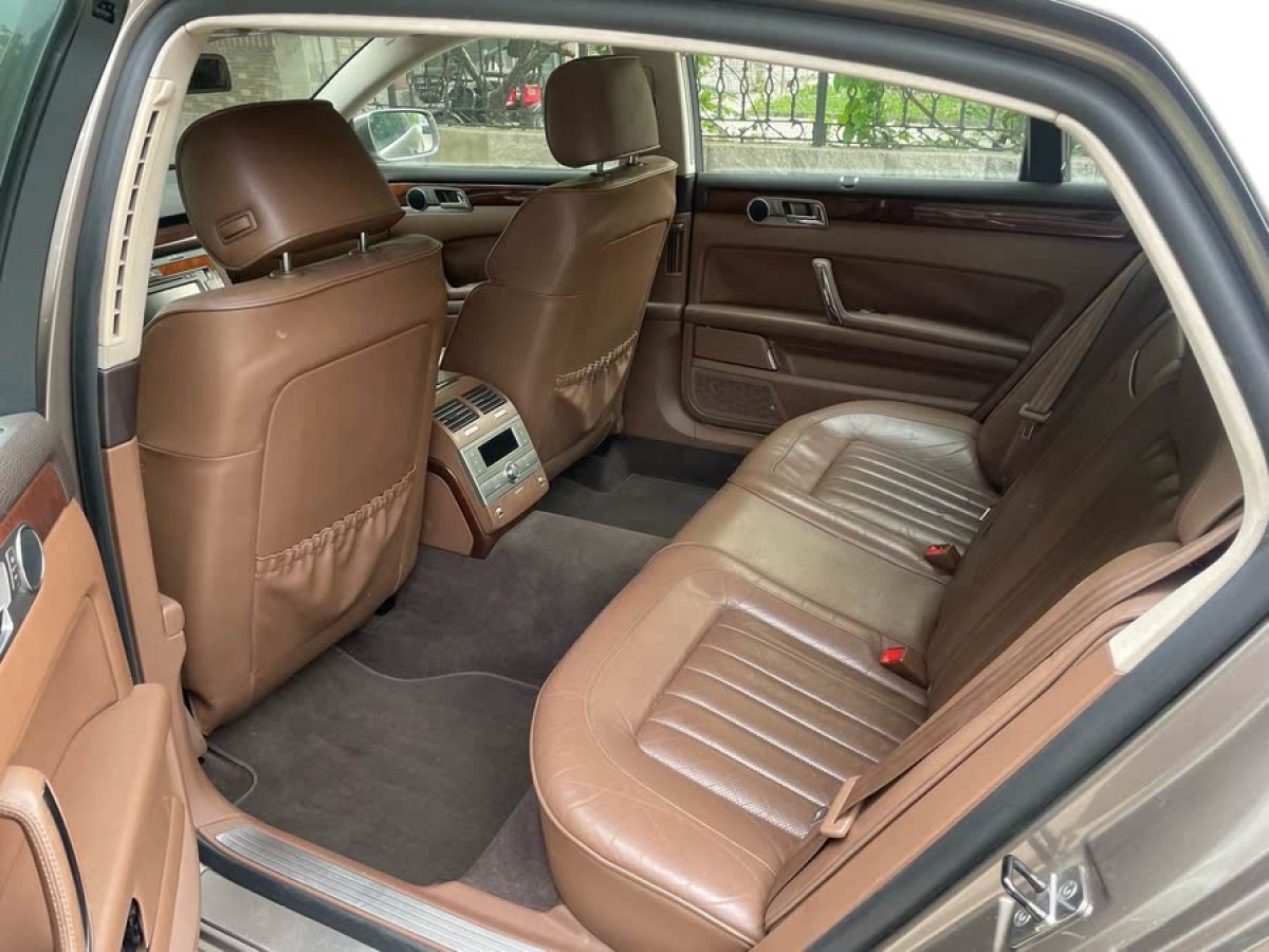 大眾 輝騰  2012款 3.0L 行政型圖片